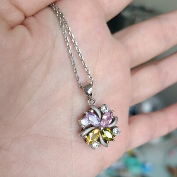 Vintage Boho Sterling Silver Multi Coloured Crystal Stone Flower Necklace - Picture 8 of 15